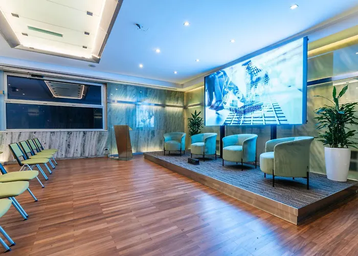 Hotel Western Premier Royal Santina 4*
