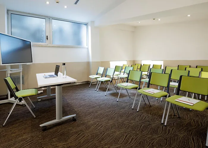 Western Premier Royal Santina Otel Roma