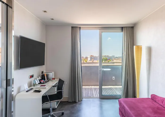 Western Premier Royal Santina Rome