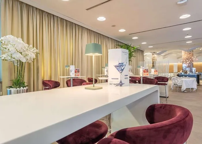 Western Premier Royal Santina Hotel 4*