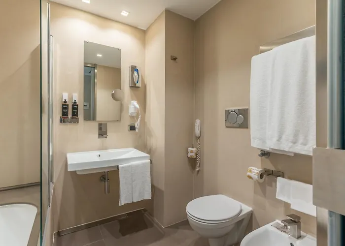 Hotel Western Premier Royal Santina 4*