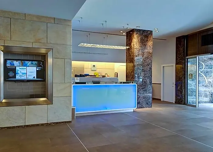 Western Premier Royal Santina Hotel 4*